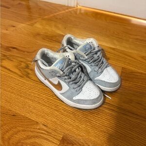 Nike Dunk SB Sean Cliver